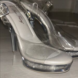 Posing heels (the goddess Olympian)